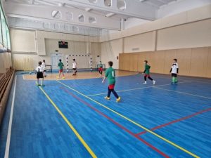 Read more about the article Tarpmokyklinės futbolo varžybos