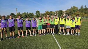 Read more about the article Tarpklasinės futbolo varžybos