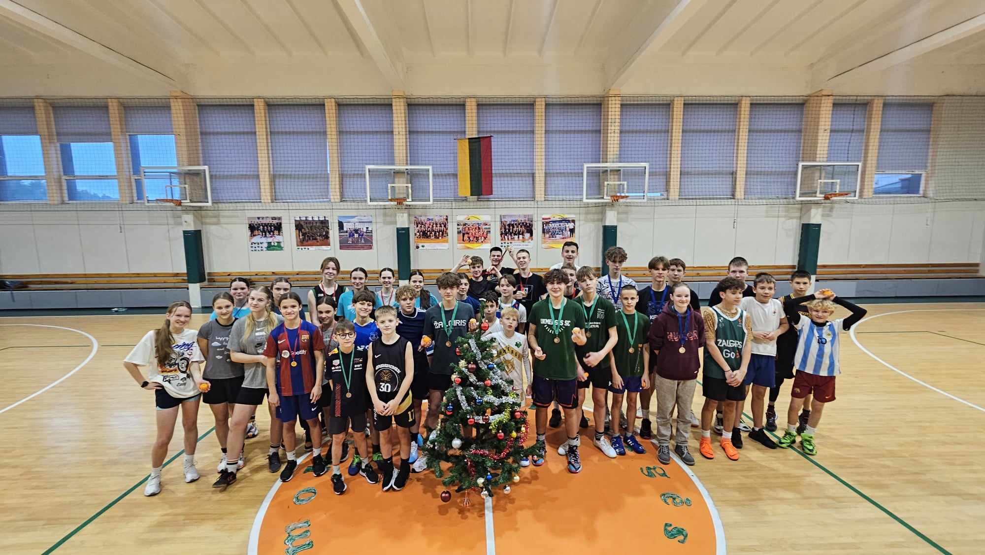Read more about the article „Šilo“ progimnazijos kalėdinis 3×3 krepšinio turnyras